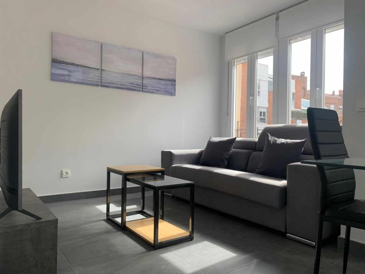 Ramon Y Cajal Suites De Luxe León Exteriör bild